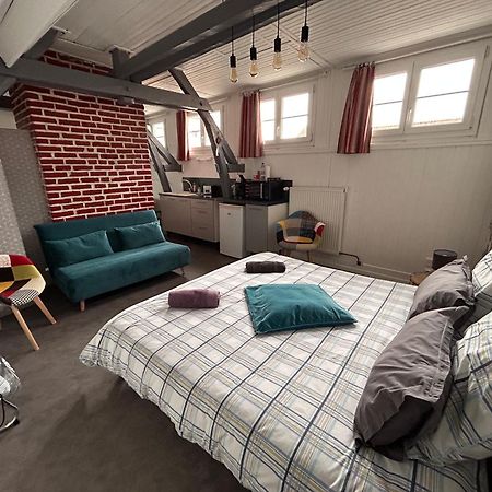 Home Preize 2 Troyes Bagian luar foto